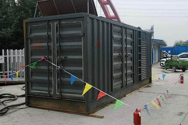 深圳发电机租赁空气滤清器多久更换一次?